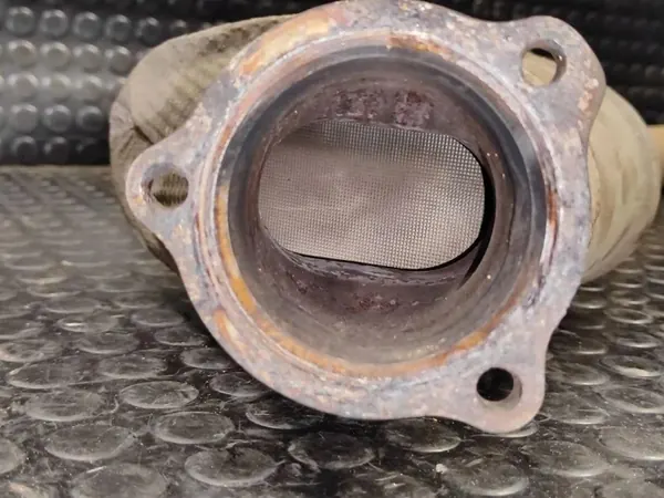 Audi OE 4H0131703P Begagnad katalysator image 2