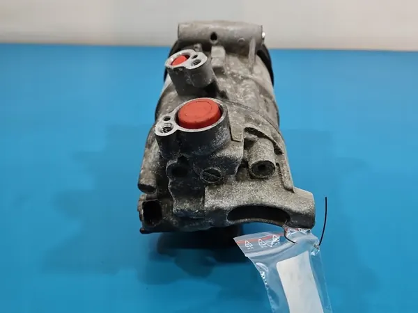 Gebrauchter AC-Kompressor OEM 5Q0816803B für Skoda Octavia III image 4