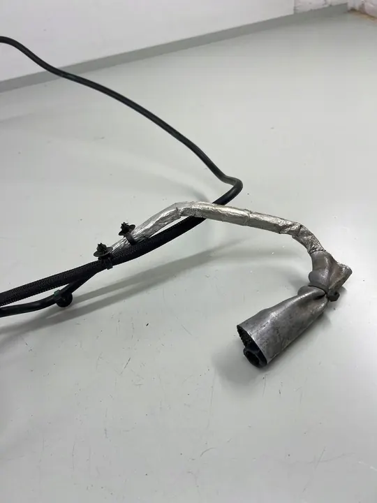 Tuyau AdBlue Land Rover Range Rover Velar image 2