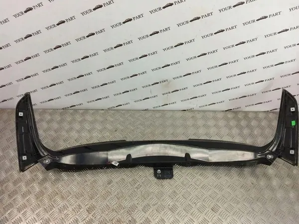 BMW X1 F48 F49 2021 Garniture de hayon image 4