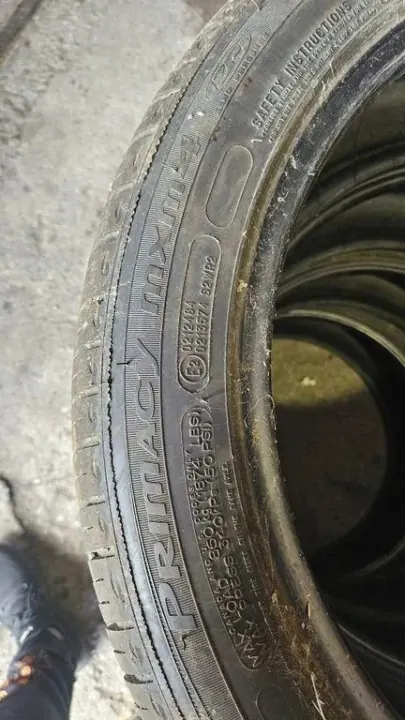 Grelha de bagageira traseira BMW 5 Gran Turismo F07 24545R19 image 3