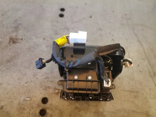 Cinzeiro Hyundai i40 12V USB Aux OEM BGFDSDDD image 3