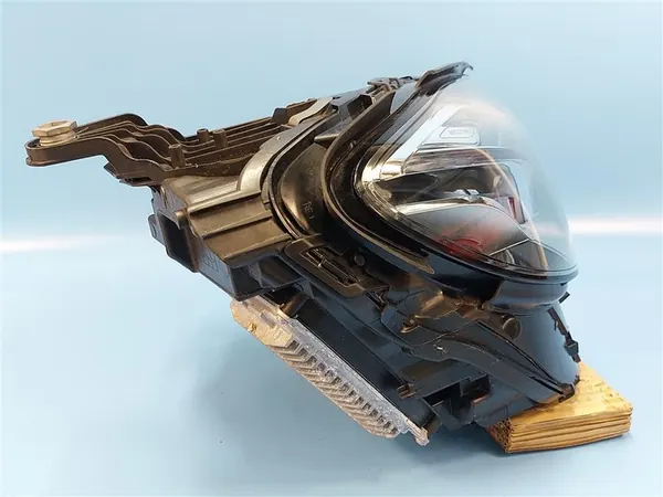 Rechter Voorlicht Mercedes E-Class W213 A2139067606 image 5