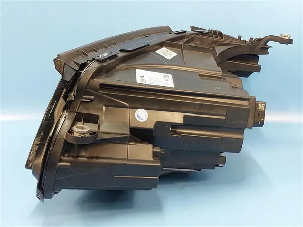 Rechter Voorlicht Mercedes E-Class W213 A2139067606 image 9