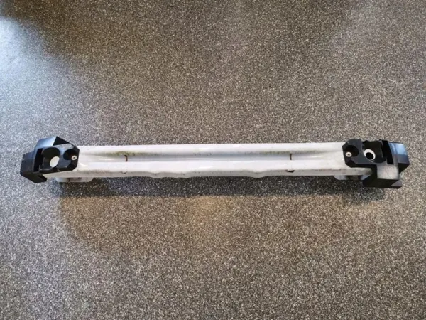 Dacia Sandero II achterbumperligger OEM 850907451R image 2