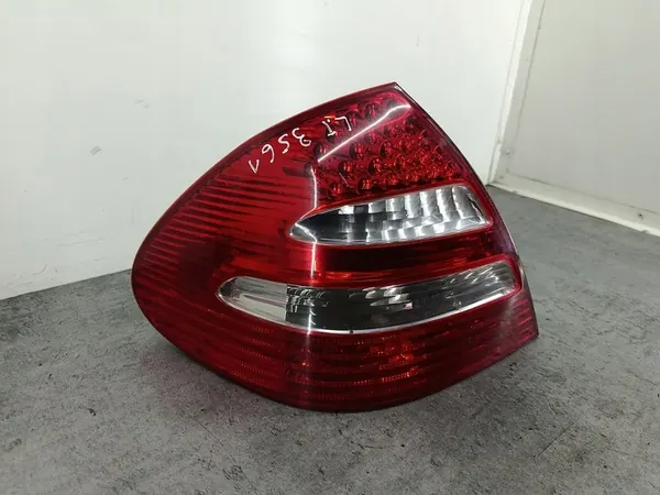 MERCEDES E W211 SEDAN LINKER ACHTERLICHT LED A2118200564 image 2