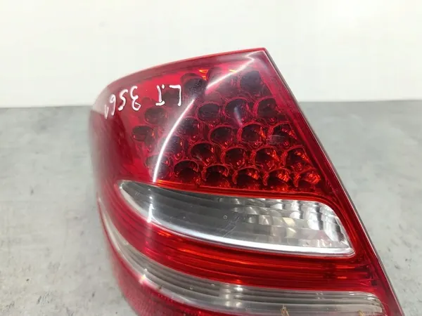 MERCEDES E W211 SEDAN LINKER ACHTERLICHT LED A2118200564 image 4