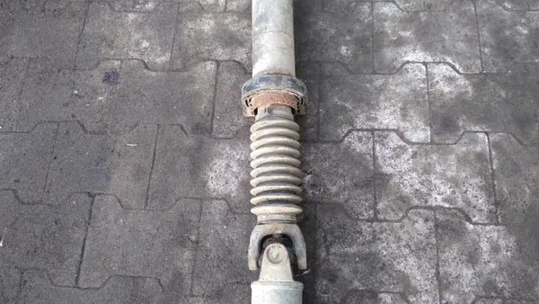 Aandrijfas OEM 123XXX voor Iveco Daily 35 4x4 2009 image 6