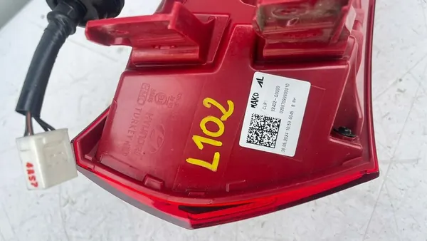 Lámpara Trasera Derecha Hyundai i20 III image 6