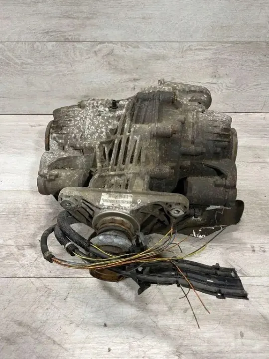 Rear Differential BMW X6 E71 E72 P758602505 3.5L Diesel image 2