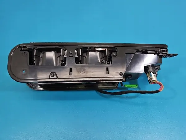 Juomapidin OEM 31377368 Volvo S90 II 2016- image 4