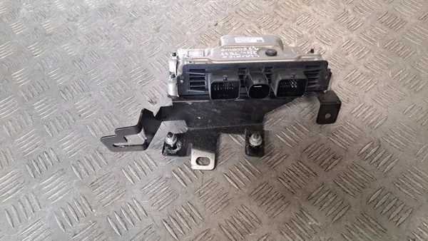 Module Ford OE R2XA-12C550-CB pour Courier MK3 image 4