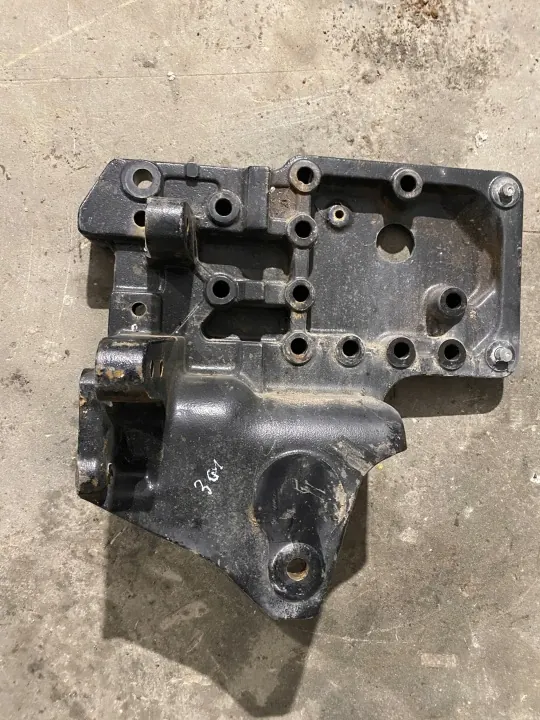 OEM 20892761 Volvo Support de Ressort à Lames Avant Gauche image 5