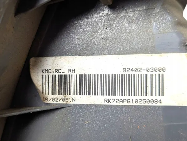 Luz Trasera Derecha Kia Sportage 2 Facelift 2010 OEM 92402-03000 image 7