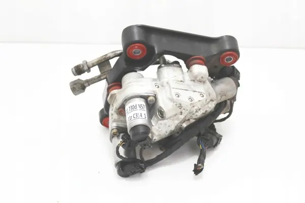 Bloque de válvulas Dynamic Drive OEM 6775258 para BMW F01/F02 image 3