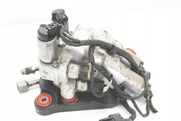 Bloque de válvulas Dynamic Drive OEM 6775258 para BMW F01/F02 image 6