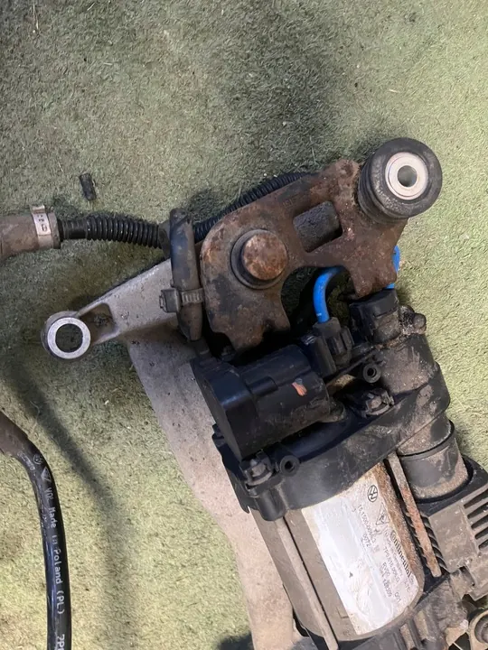 Compressore sospensione VW Touareg 7P 7P0616006G image 5