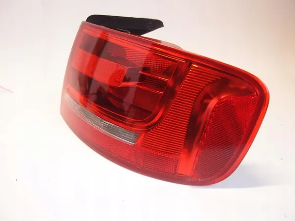 AUDI A4 B8 Lámpara Trasera Derecha 8K5945096D image 2