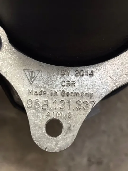 Pompe à air secondaire Porsche Macan OEM 95B131337 image 4