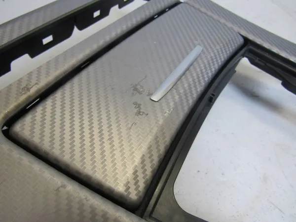 BMW Z4 E89 Moldura Túnel OEM 9129243 - Usado image 7