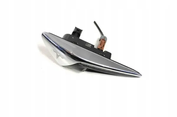 OEM 1034344 Intermitente Guardabarros Izq Tesla Model S 2017 image 2