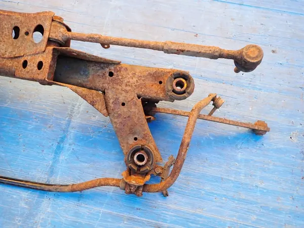 Toyota Avensis T25 achterophangingbalk OEM image 9