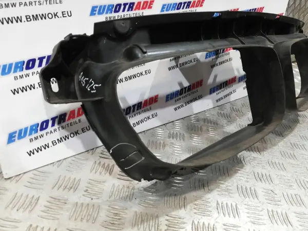BMW OE 7332892 Conduit d'air guide direction usagé image 5