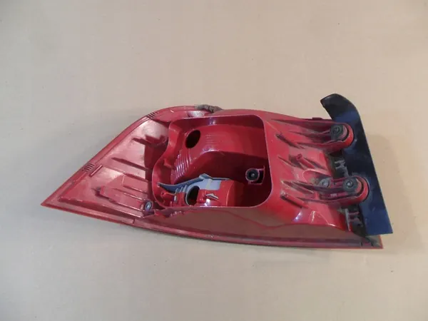 Luz Trasera Derecha Izquierda VW Passat B7 Kombi 3AF945096C image 10