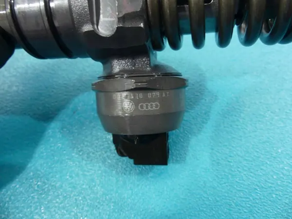 Pompe lave-glace OEM 0986441504 pour VW/Audi image 3