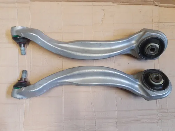 MERCEDES CLS W218 Kontrollarm Vänster + Höger A2183301111 A2183301211 image 5