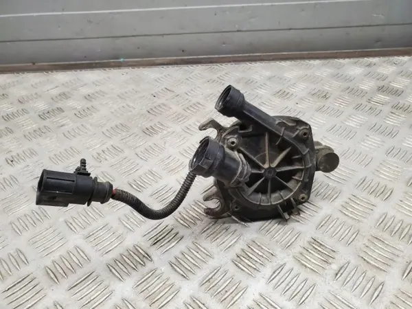 Pompe à air secondaire OEM 07K959253B pour Audi Q7 4L image 3