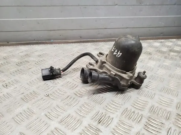 Pompe à air secondaire OEM 07K959253B pour Audi Q7 4L image 4