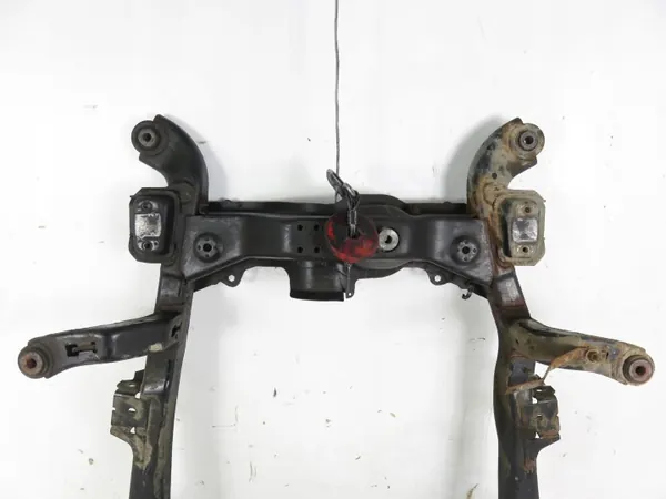 Etumoottorituki OEM SANKI PRZÓD Opel Astra III H:lle image 6