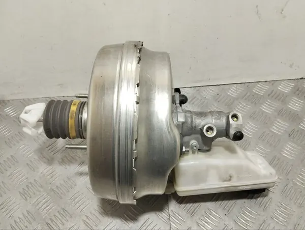 Bomba de Freio Aston Martin DB11 2019 JY532B195AA image 5