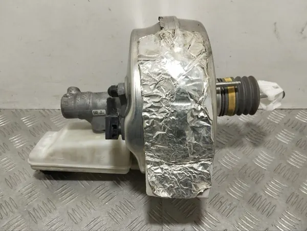 Bomba de Freio Aston Martin DB11 2019 JY532B195AA image 6