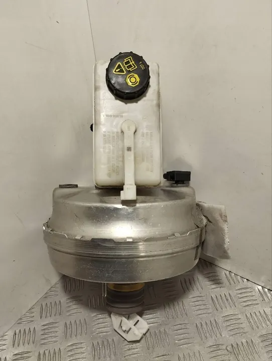 Bomba de Freio Aston Martin DB11 2019 JY532B195AA image 8