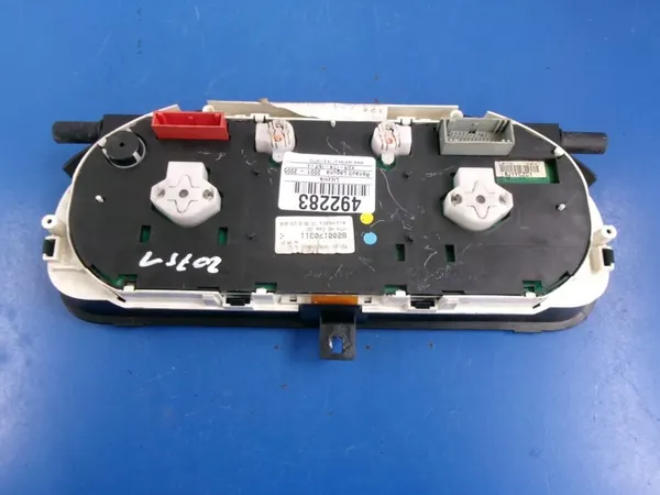 Nopeusmittari Renault Laguna II OE 8200170311 image 2