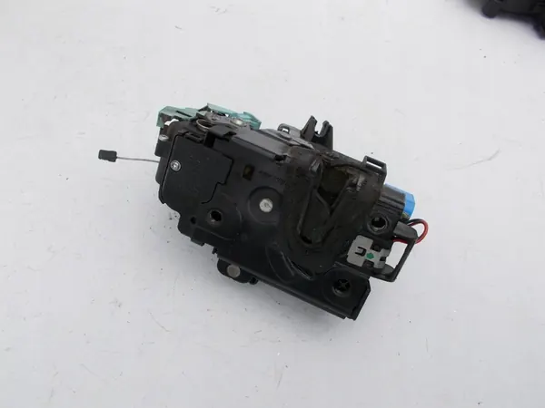 Vordere linke Türschloss Skoda Roomster Fabia II image 5