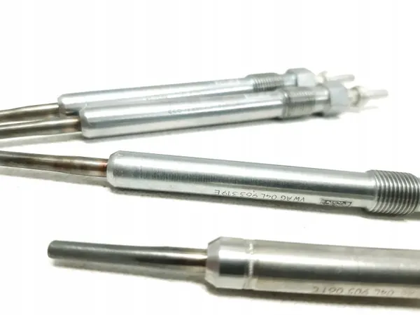 Hehkutulppa OEM 04L905061C Audi A4 B9 2.0 TDI image 3