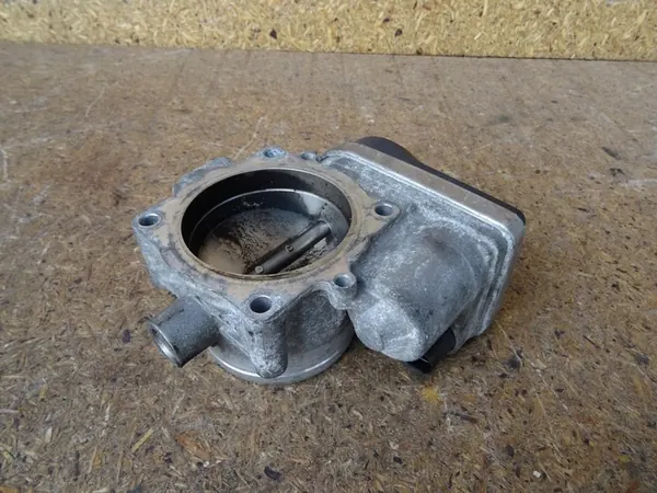 Corpo de borboleta AUDI A3 8P GOLF V R32 022133062AG image 6