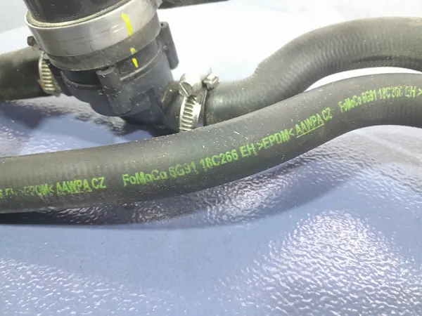 VATTENPUMP VOLVO XC60 I 2.4D 9017985A image 3