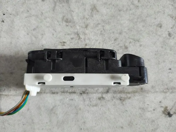 Raamwisselpaneel MERCEDES W203 00 A2038210679 image 4