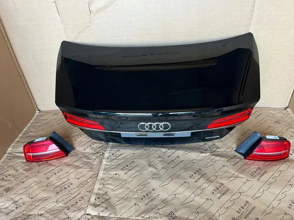 AUDI A8 D4 Lift Takavalo Matrix LY9T Alkuperäinen 4H0945095K image 2