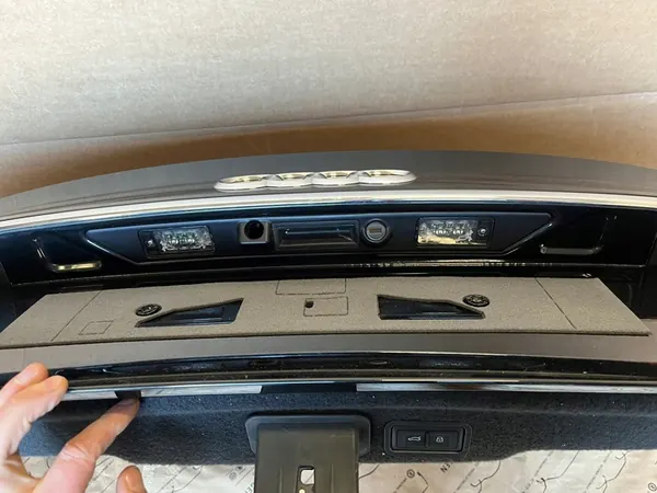 AUDI A8 D4 Lift Takavalo Matrix LY9T Alkuperäinen 4H0945095K image 6