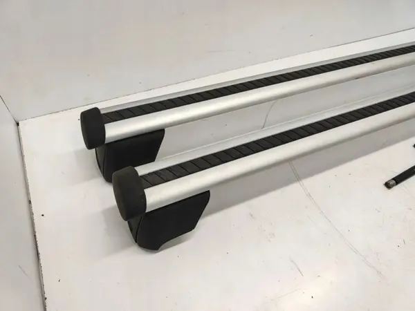 Audi OE 8R0071151G Dachgepäckträger Querstrebe - Gebraucht image 2
