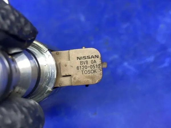 Electroválvula de bomba de aceite OEM 61200512 Nissan X-Trail image 8