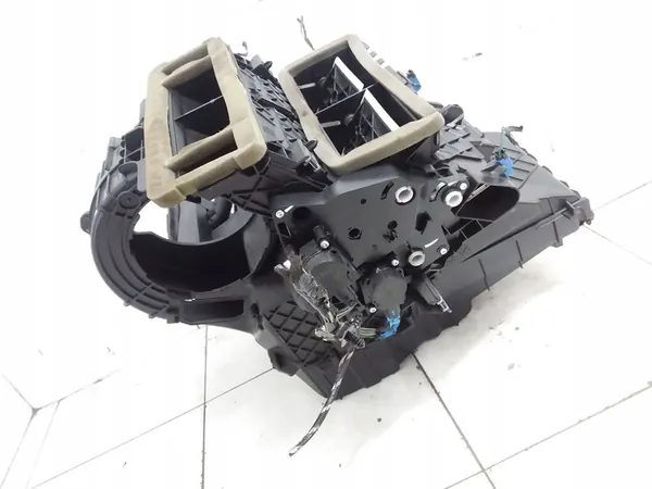 Calefacción Ford Focus Mk3 2.0 TDCI UE BV6N-19B555-LK image 3