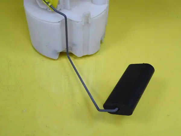 Brandstofniveausensor Renault Clio II 8200128479 image 5