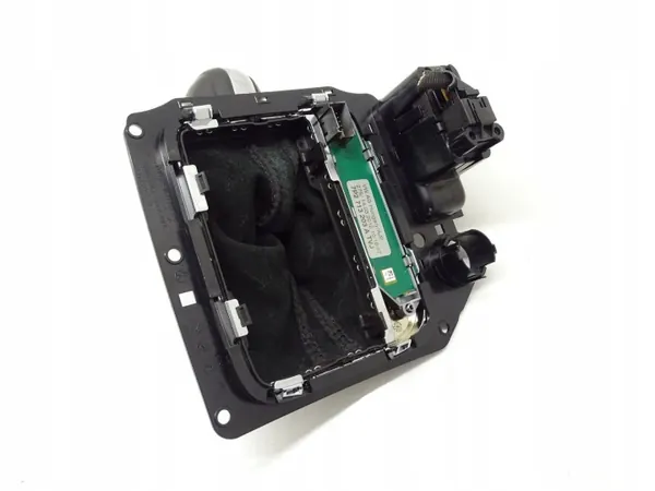 Cadre de soufflet de levier OEM 7P2713203A pour VW Touareg image 3