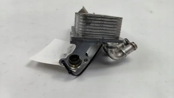 Arrefecedor óleo caixa auto Audi A7 C8 OEM 4G0317021AR image 2